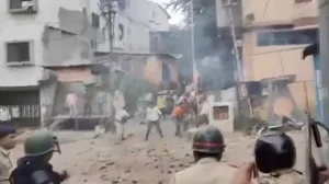 ANI Screengrab : Protests Over Bangladeshi Hindu Attacks Turn Violent In Maharashtra |